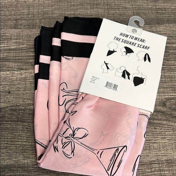 Steve Madden | Pink & Black Cocktail 🍸 Scarf - Picture 6 of 6